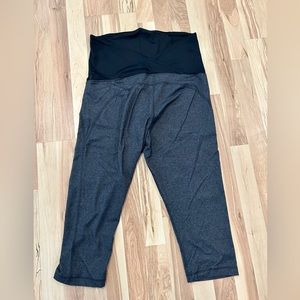 Isabel Maternity grey cropped leggings
